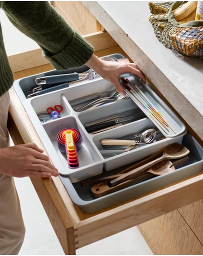 Joseph Joseph - DrawerStore™ Expanding Cutlery Organiser