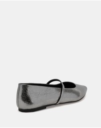 Miss Sofie - Meed Flats