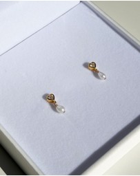 SAINT VALENTINE - True Love Pearl Studs - Gold
