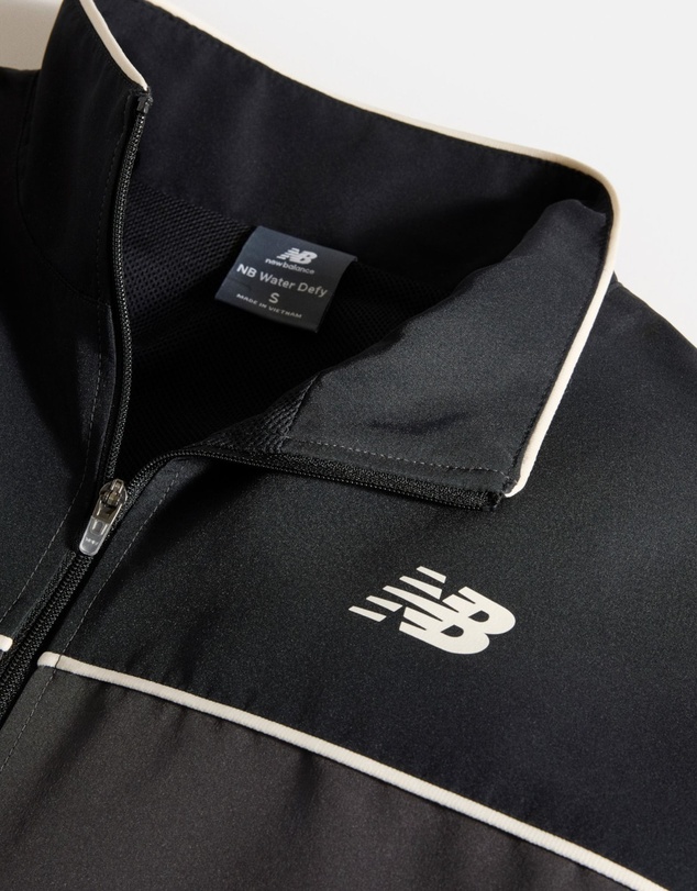 New Balance - Trackside Woven Jacket