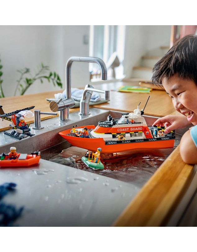 LEGO - 60504 Coast Guard Rescue Boat & Helicopter
