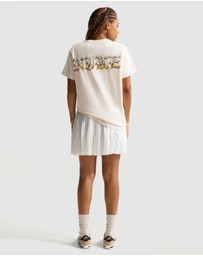Nike - Sportswear Classic Short Sleeve Tee