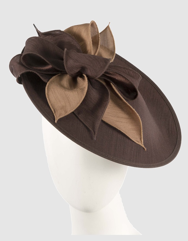 Max Alexander - Chocolate Plate Racing Fascinator