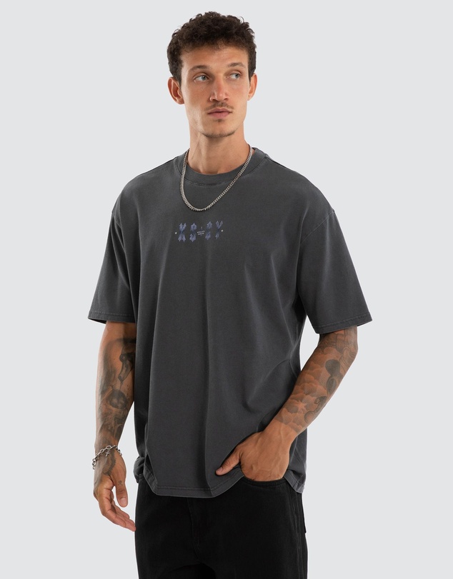 Kiss Chacey - Collapse Box Fit Tee