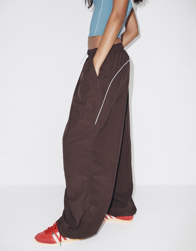 Cotton On Body Active - Off Side Woven Sweatpants