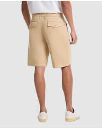 GUESS Jeans - Eco Twill Chino Shorts