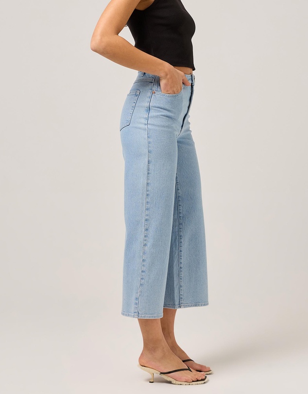 Res x Abrand - Hi Aline Crop Jeans