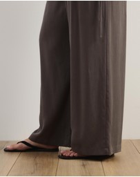 Atmos&Here Curvy - Viola Wide Leg Tie Detail Pants