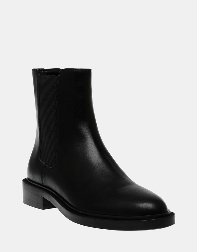 Steve Madden - Ridin Black Leather Boots