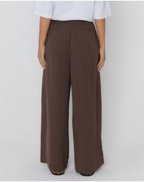 ALEXANDRA - Scout Pants Chocolate