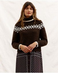 Binny - Dinner Plain With 'Aunt Jane Jumper
