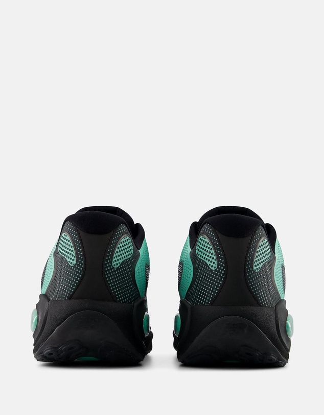New Balance - AC Runner - Men's