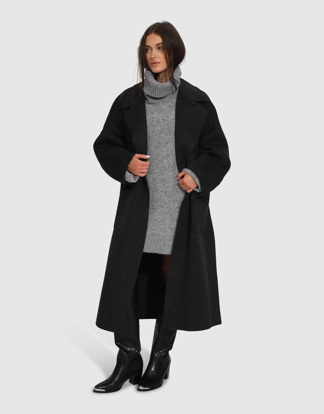 Belle & Bloom - Cuddle Me Oversized Tunic Sweater