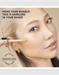 L’Oreal Paris - True Match Hydrating and Plumping Luminous Tinted Serum Foundation with Hyaluronic Acid