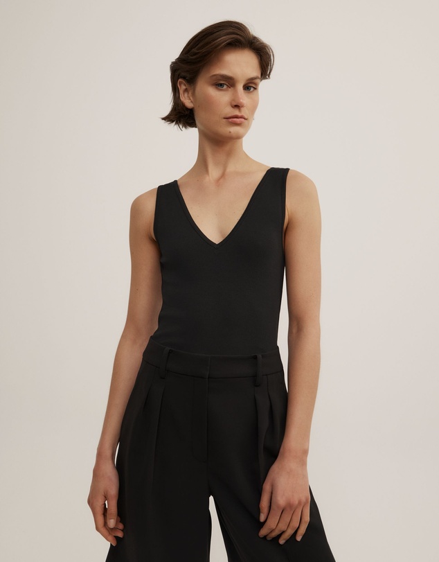 Witchery - Refined V-neck Tank