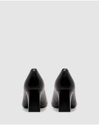 Nine West - Kalore