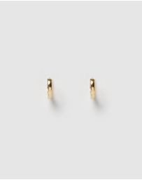 Izoa - Solid Huggie Earrings