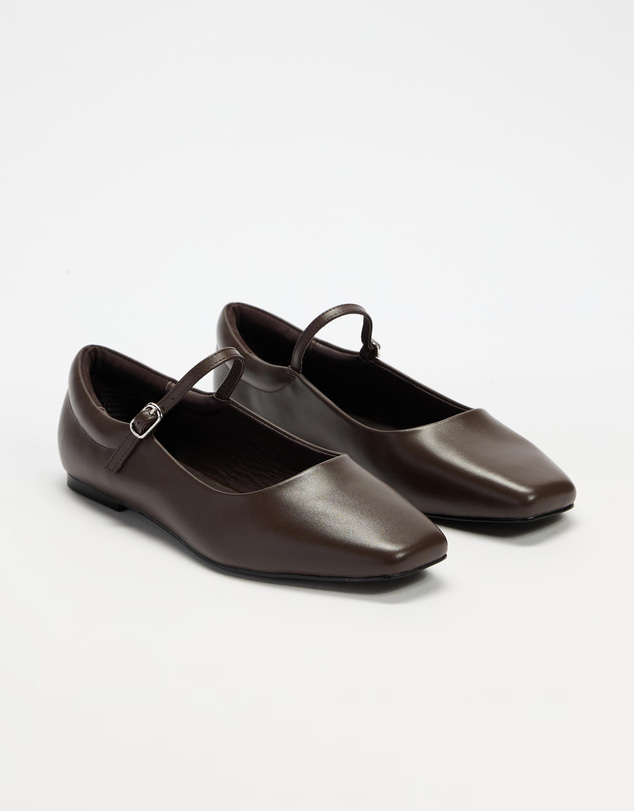 AERE - Leather Mary Jane Ballet Flats - Women's