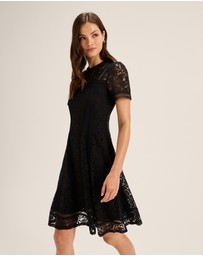 Review - Lacie Dress