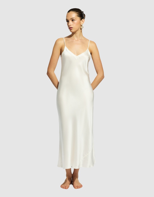 GINIA - Silk Long Nite V Neck