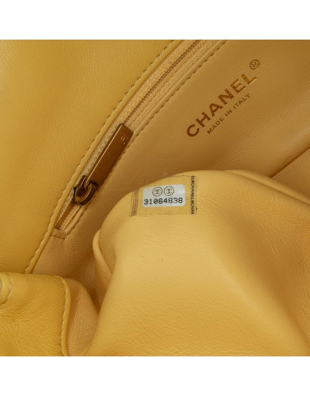 Pre-Loved by Azura Reborn - Pre-Loved chanel Quilted Lambskin Chain Bag