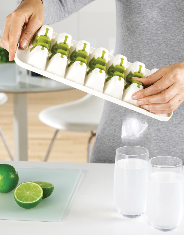 Joseph Joseph - QuickSnap™ Plus Easy Release Ice-Cube Tray with Stackable Lid (Green)