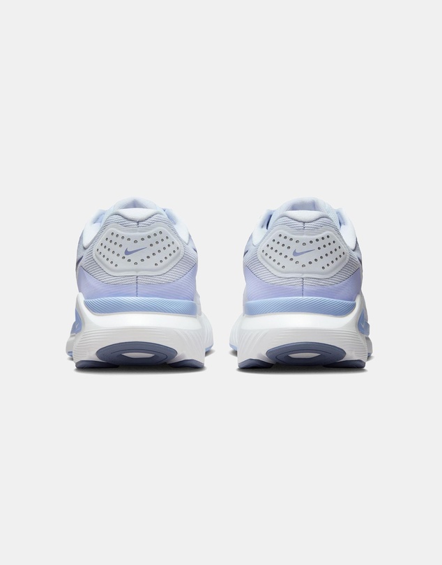 Nike - Structure 26 - Women's
