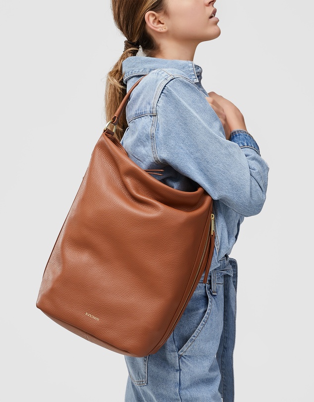 Kinnon - Ginni Tote Bag