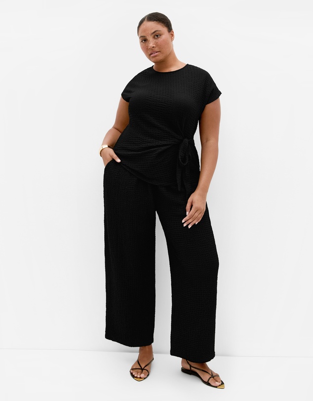 City Chic - Plus Size Zoie Side Tie Top - black