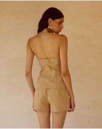 Seven Wonders - Astrid Hot Short
