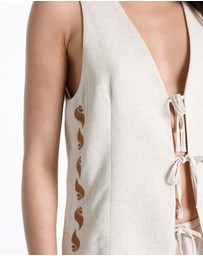 Lost in Lunar  - Calista Vest