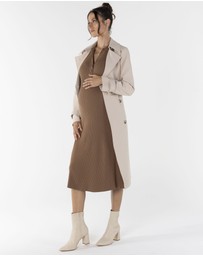 Angel Maternity - Knit Maternity Midi Dress in Camel