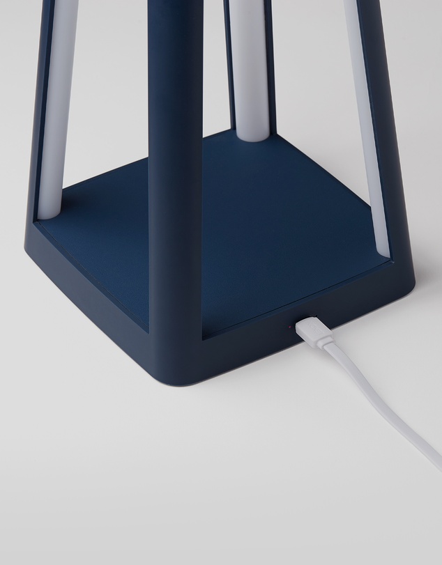 Lexon - Lexon Lantern Portable Lamp With Built-In Wireless Charger - Blue