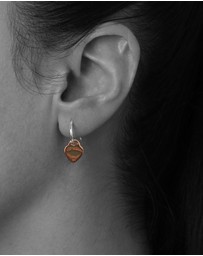 Von Treskow - Open hoop studs with VT flat heart