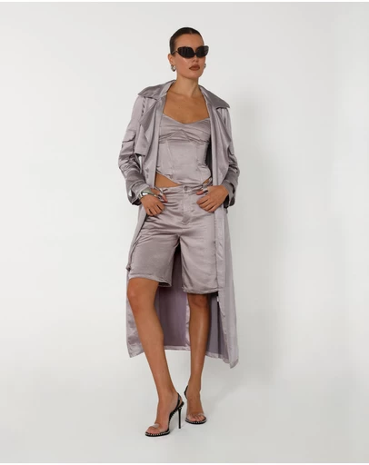BY.DYLN - Isabella Trench