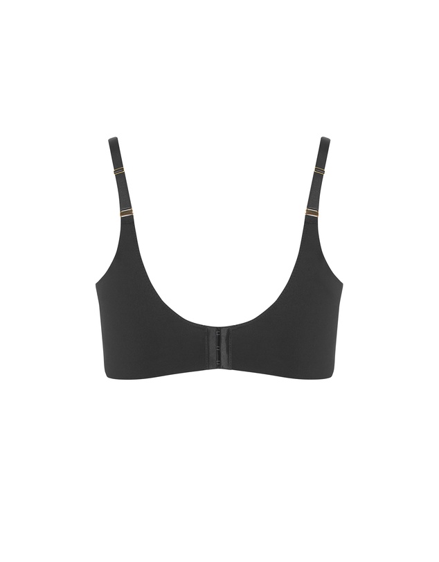 City Chic - Plus size Luxe Microfibre Plunge T-Shirt Bra - black
