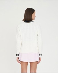 Huffer - Women's V-Neck Cable Knit Sweater