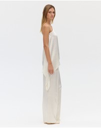 Third Form - Crush One Shoulder Cape