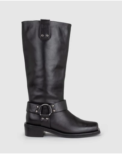 Chaos & Harmony - Titan Boot