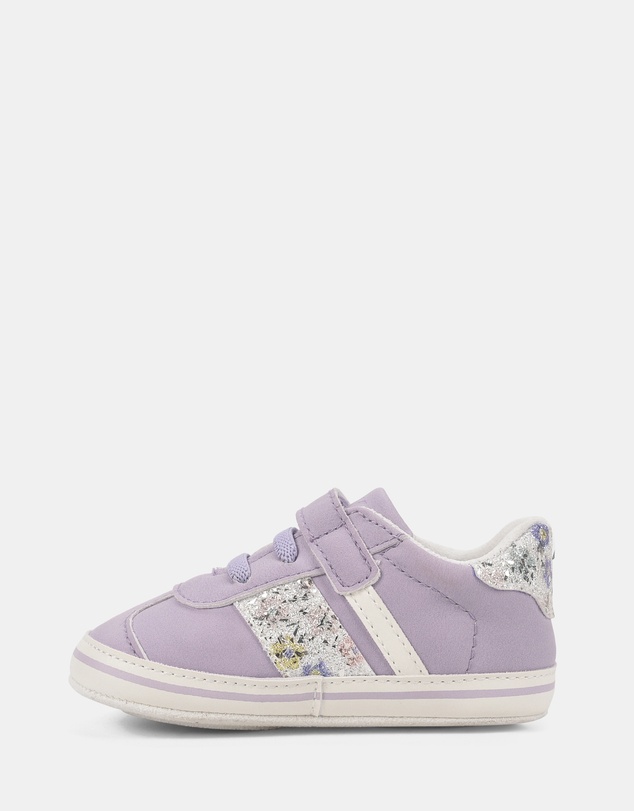 Kicks - Kodi Sneaker