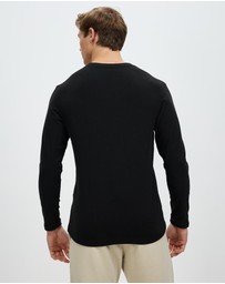 KAJA Clothing - Base Force Midweight Classic Crew - Andy Top