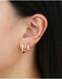 HOUSE OF SLANI - Sienna Huggie Hoops