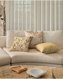 Greg Natale - Beton Cushion