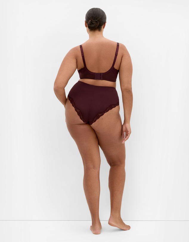 City Chic - Fifi Hi Waist Shorty