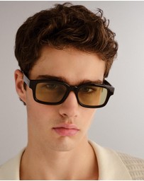 Le Specs - Recarmito