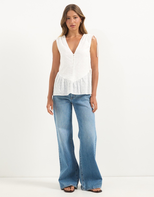 Atmos&Here - Tamara Sleeveless Broderie Fashion Top