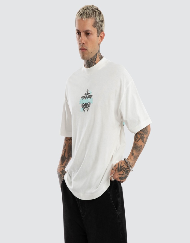 Kiss Chacey - Despair Street Tee