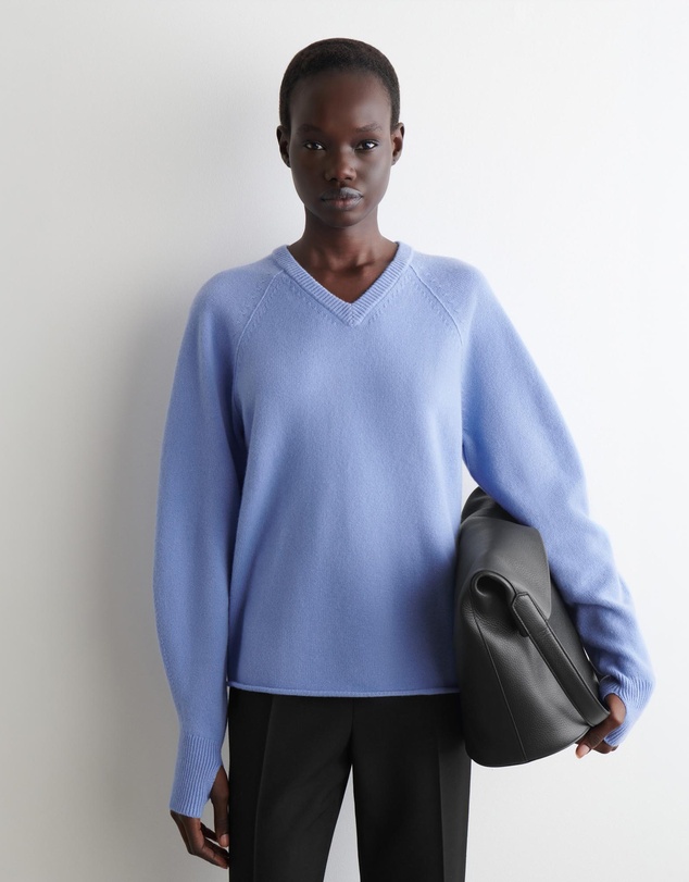 COS - Merino Wool V-Neck Jumper