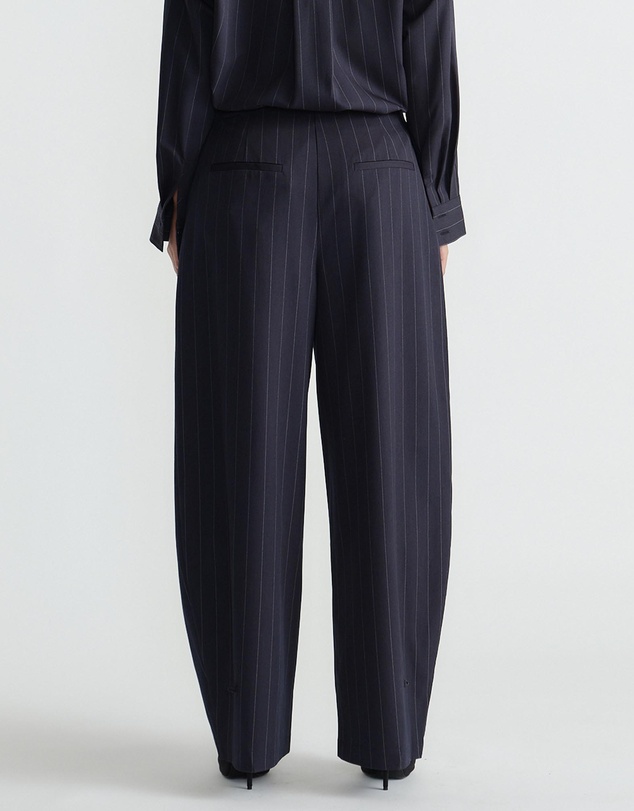 Decjuba - Peri Button Cuff Pants