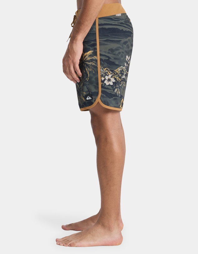 Quiksilver - Mens Surfsilk Scallop 18